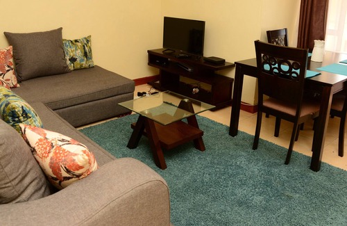 Nairobi Apartment | 2 Bedroom Private Entire Apartment in Westlands