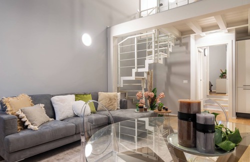 Cerchia dei navigli Apartment | 2-bedroom quite apartment in Brera, 2 mins from subway, AC, WiFi