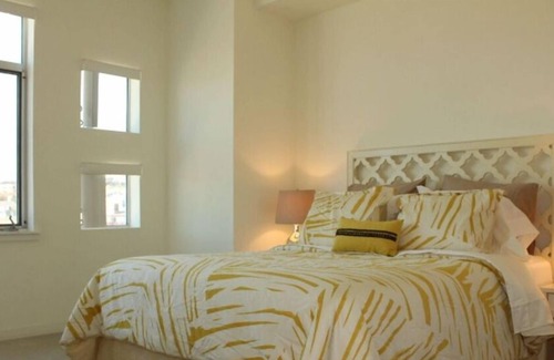 Balboa Park Apartment | 2 Bedroom Single family L-560146 by Houzlet