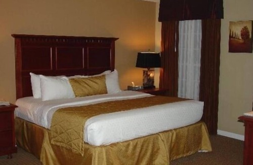 Berkeley Resort | 2 Bedroom unit at Greensprings Resort