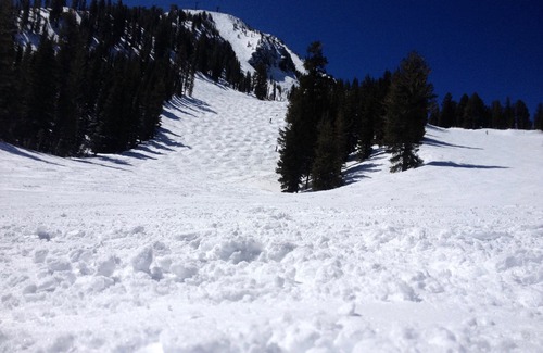 June Lake Cabin | 2 Bedroom with Kitchen in the historic Heidelberg Inn @ June Lake, CA.