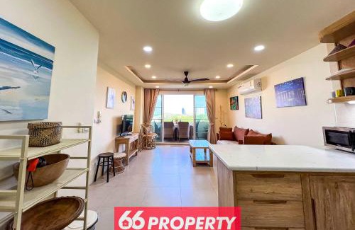 Wat Ket Apartment | 2 Bedrooms Apartment near Train Station