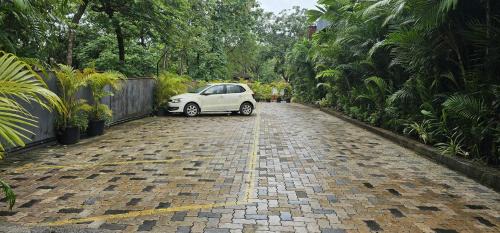 Assagao Apartment | 2 BHK Property with Garden and Pool