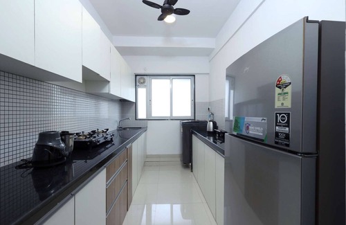 Vile Parle Apartment | 2 BHK Urban Suite (Gagal Home)