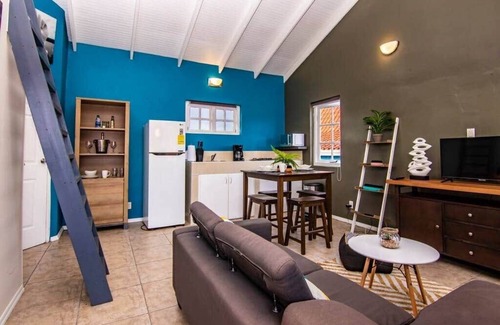 Colon Apartment | 2 br Apartment w attic - O