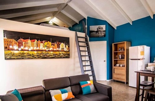 Colon Apartment | 2 br Apartment w attic - O