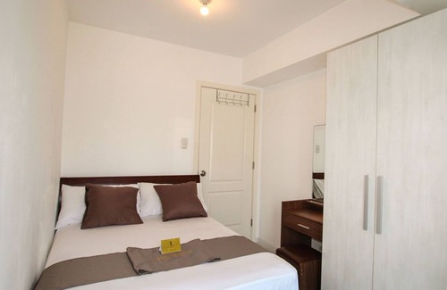 Don Bosco Apartment | 2-BR Beach View @ Azure St. Tropez 1014