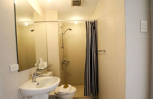 Don Bosco Apartment | 2-BR City View @ Rio East 1915