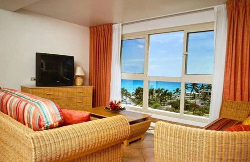 Maho Resort | 2/BR Condo in Royal Islander La Terrasse Resort