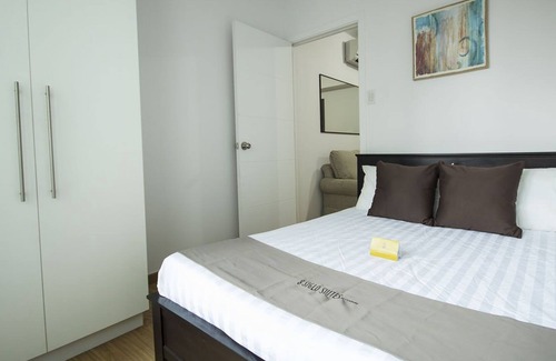 Makati Apartment | 2-BR Superior @ ACQUA Sutherland 1819