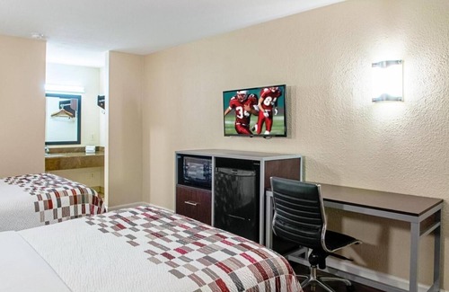 Slidell Hotel | 2 Budget-Friendly Rooms Near Popular Attractions – Close to I-10