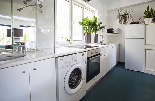 Psirri Apartment | 2 Central Athens Apartments with Balconies and Rooftop. CT13