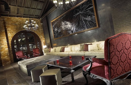 East Village Hotel | 2 Family-friendly Units In the Heart of Downtown San Diego! Onsite Parking!