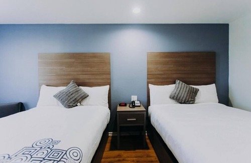 Clear Lake Shores Hotel | 2 Family Units | King Bed Room, Scottish Inn & Suites, Right off Route 146