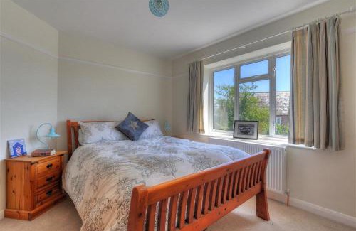 Bridport House | 2 Grange Villas
