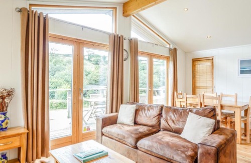 Looe House | 2 Hedgerows, Looe