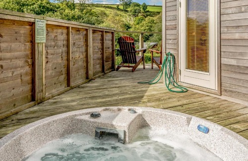 Looe House | 2 Hedgerows, Looe