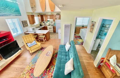 Hermosa Beach House | 2 HOUSES FROM THE BEACH! +Onsite Parking