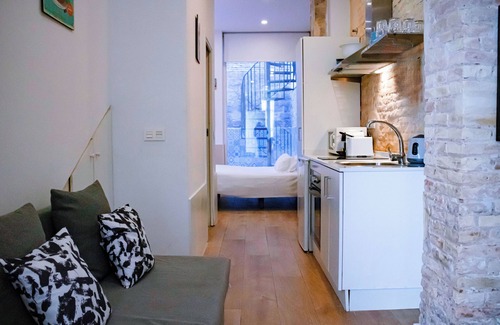 Na Rovella Apartment | 2 independent loft with shared swimming pool in the center of Valencia