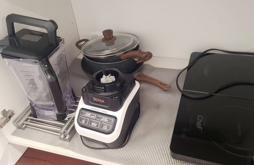 Fort Gary Apartment | 2 LUXURY BEDROOM IN BASEMENT FOR 4 PEOPLE !