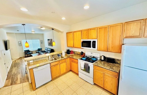 Reno House | 2 Masters, 3 TVs, Sleeps 7/D8