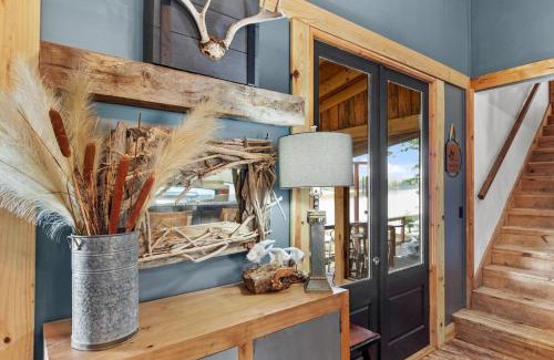 Shreveport House | 2 Mi To Casinos, Red River Lodge, River Views