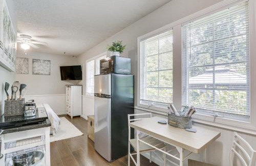 Forest Grove Apartment | 2 Mi to Dtwn Forest Grove Quiet Studio with Yard