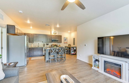 Flagstaff Condo | 2 Mi to Dtwn & NAU: Flagstaff Condo w/Patio!