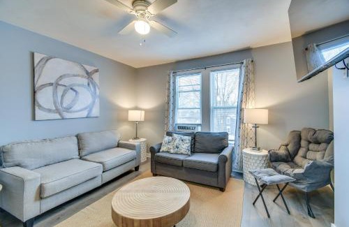 Syracuse Apartment | 2 Mi to Dtwn Syracuse Cozy Updated Apt!