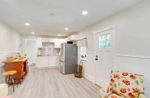 Riverside House | 2 Mi to Hagar Beach: Charming Home w/Fire Pit!