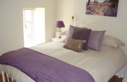 Crickhowell House | 2 Mill Street - 4 star graded holiday cottage in Crickhowell in the Black Mountains in the Brecon Beacons National Park