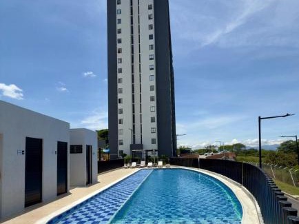 Pereira Apartment | 2 min Ukumari luxury apartment in Cerritos Pereira