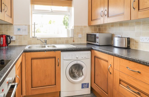 Cheshire West and Chester Cottage | 2 ORGANSDALE COTTAGES, pet friendly, with open fire in Kelsall