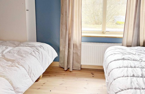 Holo House | 2 person holiday home in HÖLÖ