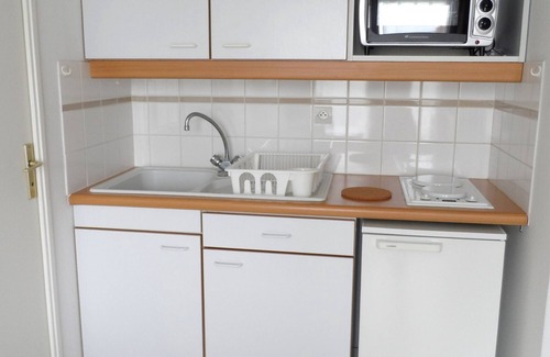 Port Guillaume Apartment | 2-room apartment with pool and parking in Dives-sur-Mer