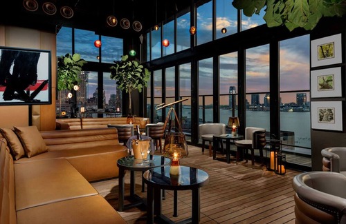 Hudson Square Hotel | 2 Rooms in Modern Art-Industrial Hotel w/Cuban-Styled Bar & Bohemian Chic Vibe