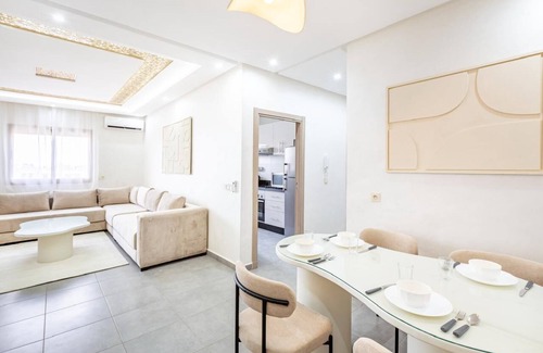 Tassoultante Apartment | 2 rooms in the red city