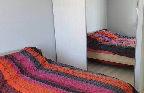 Taden Bed & Breakfast | 2 rooms rented from inhabitant. A double garage for a trailer or motorcycle