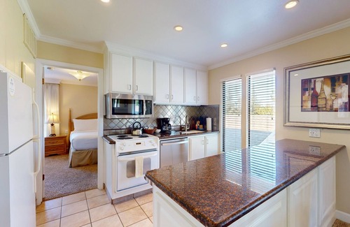 Napa Condo | 2 Separate Top-Floor Units | Lush Golf Views | Just Off Silverado Wine Trail