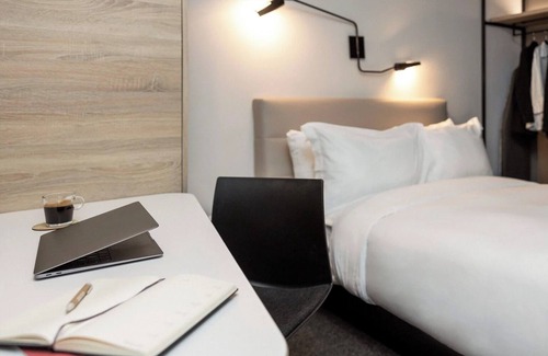 Brossard Hotel | 2 Sleek Rooms w/Large Windows Perfect for Staycations & Shopping Nearby