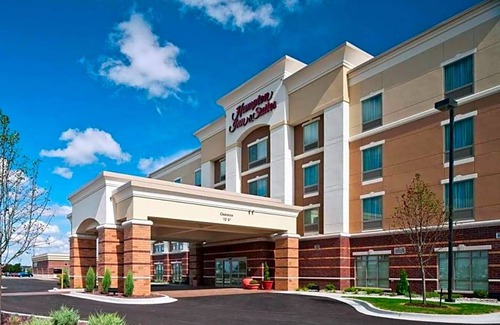 Saginaw Hotel | 2-Star Hotel ∙ Hampton Inn & Suites Saginaw