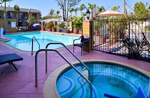 Westminster Hotel | 2-Star Hotel ∙ Best Western Palm Garden Inn