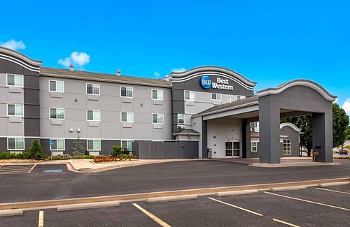 Tahlequah Hotel | 2-Star Hotel ∙ Best Western NSU Inn