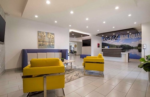 Tahlequah Hotel | 2-Star Hotel ∙ Best Western NSU Inn