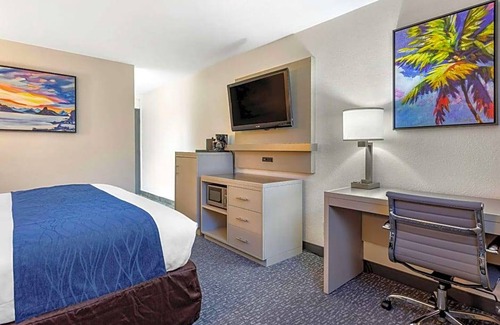 Miramar Hotel | 2-Star Hotel ∙ Comfort Inn San Diego Miramar