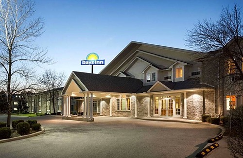 Guelph Hotel | 2-Star Hotel ∙ Days Inn by Wyndham Guelph