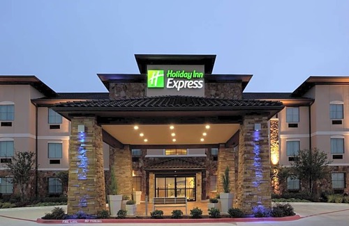 Marble Falls Hotel | 2-Star Hotel ∙ Holiday Inn Express Marble Falls, an IHG Hotel