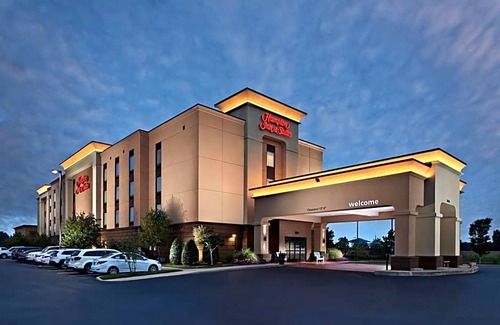 Millington Hotel | 2-Star Hotel ∙ Hampton Inn & Suites Millington