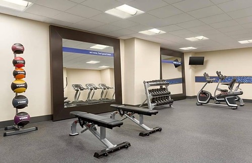 Penn Yan Hotel | 2-Star Hotel ∙ Hampton Inn Penn Yan, NY