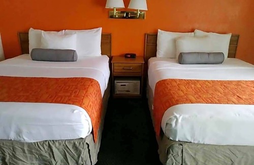 Roseburg Hotel | 2-Star Hotel ∙ Howard Johnson by Wyndham Roseburg